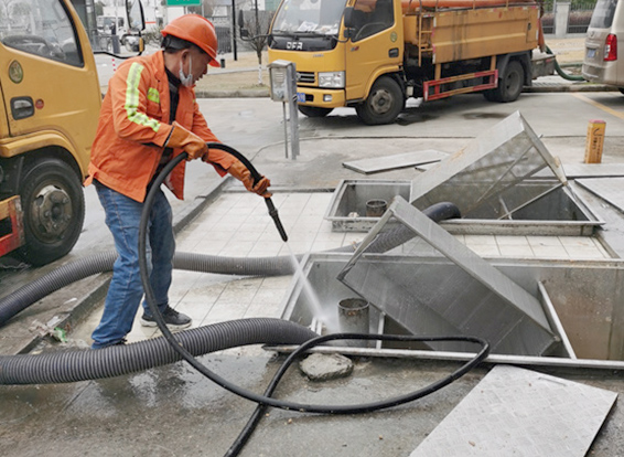 承留镇隔油池清理